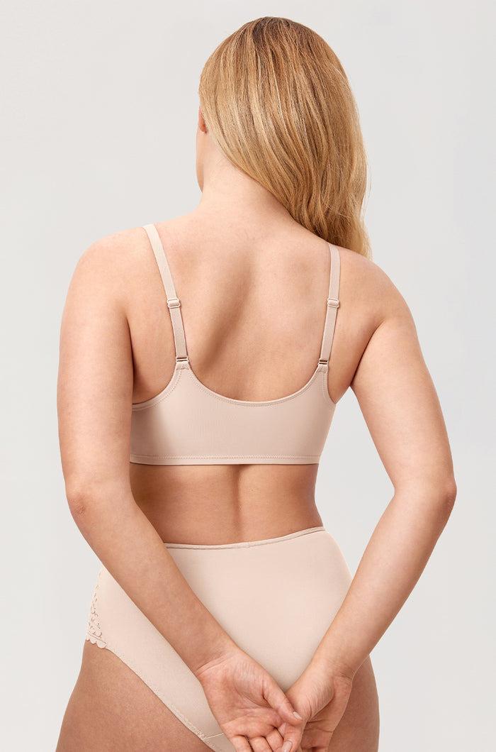 Women's Seamless U-back Front Closure Bra Beige