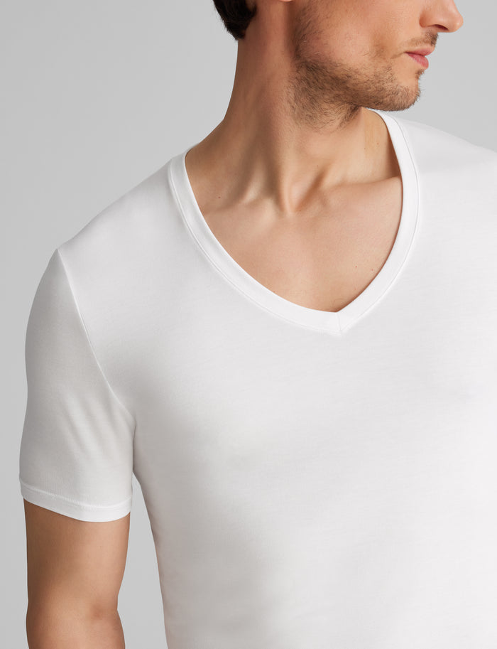 Second Skin Deep V-Neck Stay-Tucked Undershirt::White