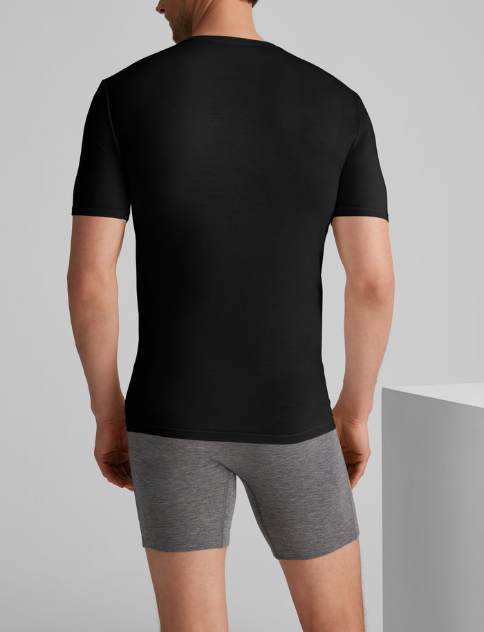 Second Skin High V-Neck Stay-Tucked Undershirt::Black