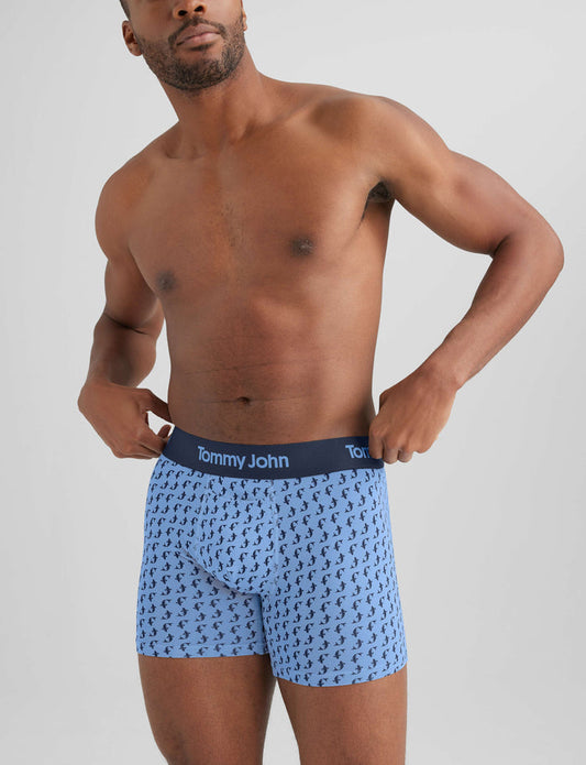 Second Skin Trunk 4"::Vista Blue Micro Sharks