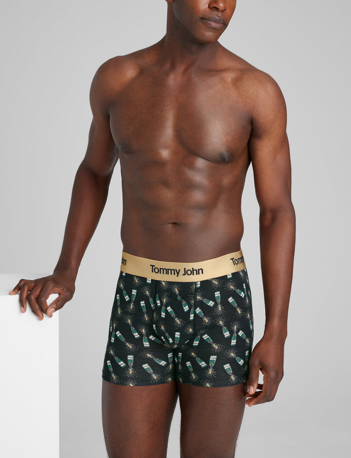 Second Skin Trunk 4"::Black Popping Bottles