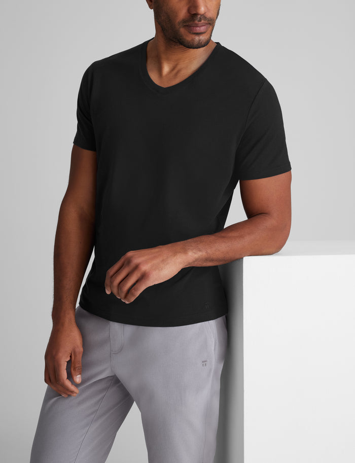 Second Skin V-Neck Tee::Black