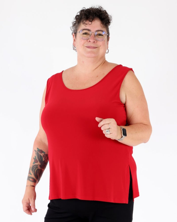 Silky Knit Scoop Neck red camisole - Joseph Ribkoff