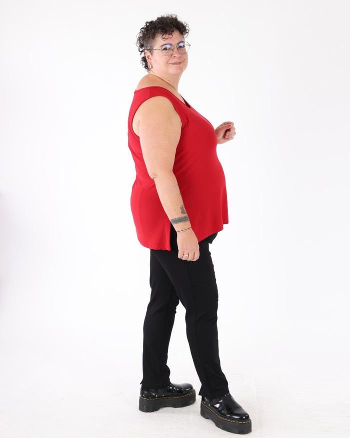 Silky Knit Scoop Neck red camisole - Joseph Ribkoff