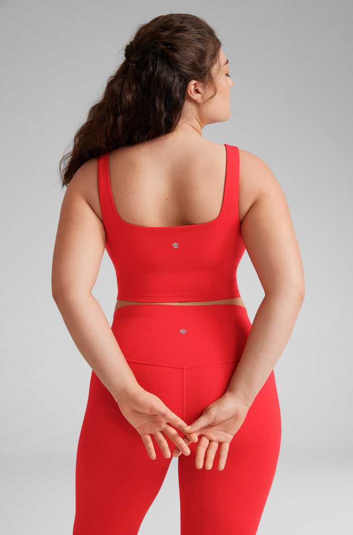 CRZ YOGA Women's Square Neck Longline Sports Bra Deep Red