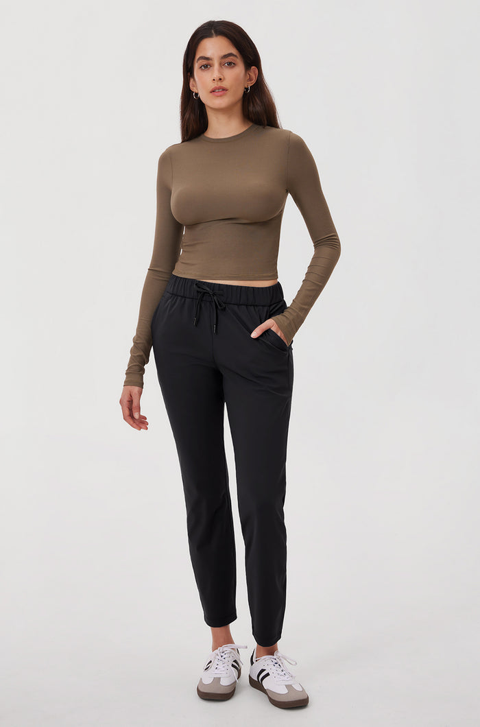 Stretch Drawstring 7/8 Pants with Pockets 27''