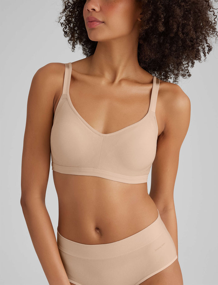 OLD::Ultimate Comfort Wireless Seamless Bra::Butter Scotch