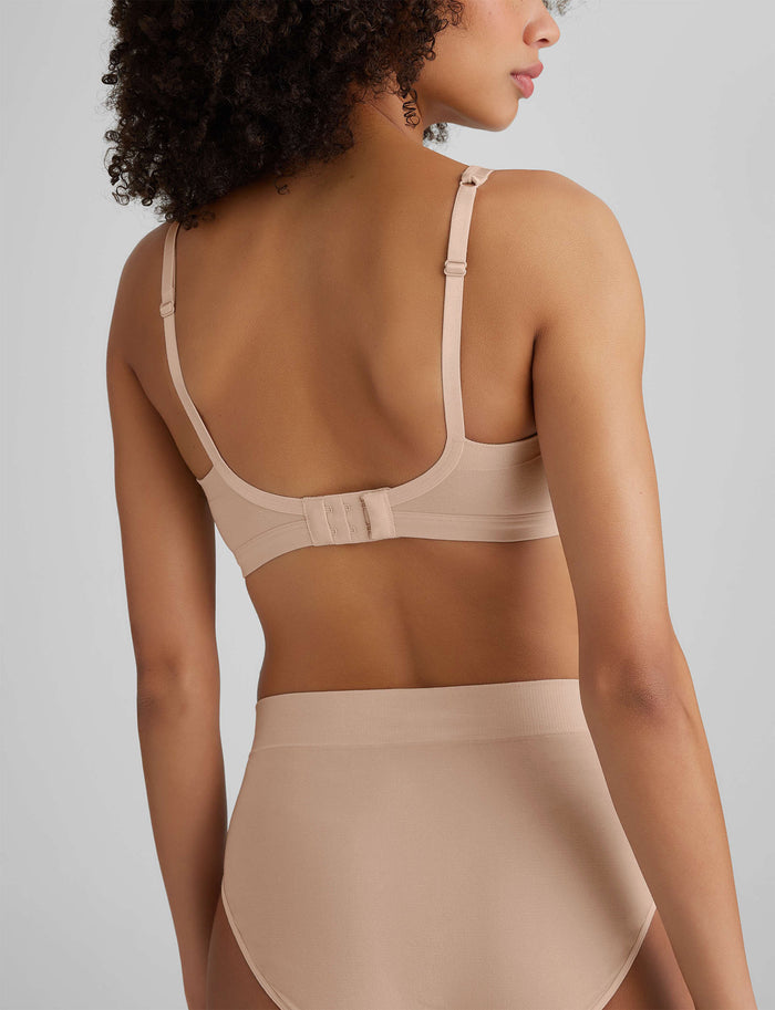 OLD::Ultimate Comfort Wireless Seamless Bra::Butter Scotch