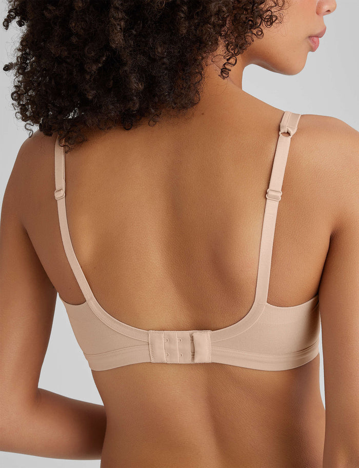 OLD::Ultimate Comfort Wireless Seamless Bra::Butter Scotch