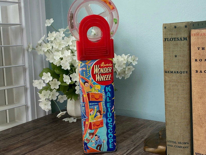 Vintage 1972 Wonder Wheel Kaleidoscope by Stevens at Duckwells