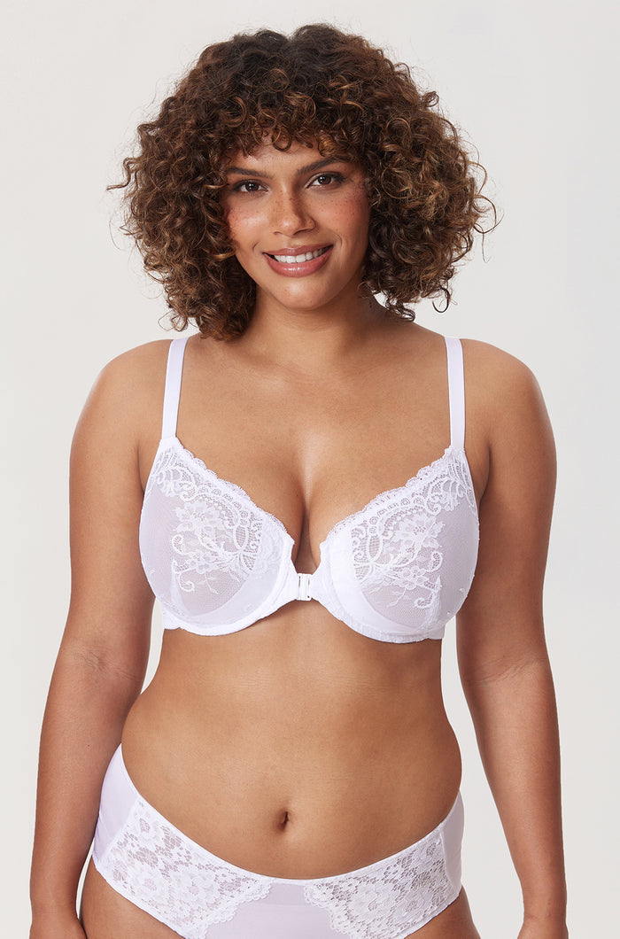 Women's Vintage Lace Front Closure Bra White