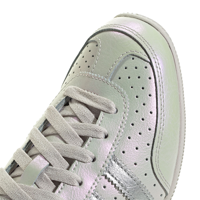 W Japan 'Grey One Chalk Pearl'