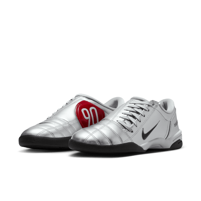 W Total 90 'Metallic Silver Red'