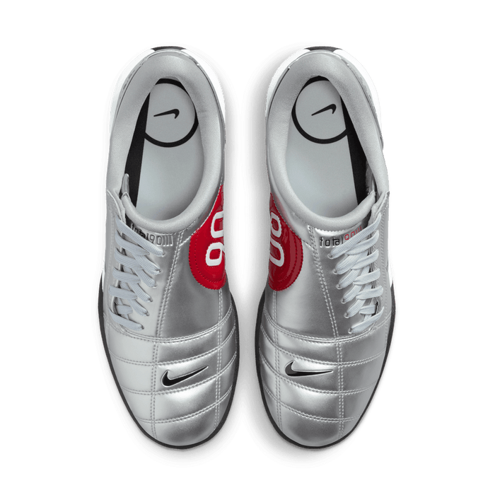 W Total 90 'Metallic Silver Red'