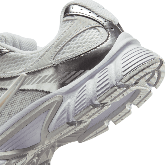 W V5 RNR 'White Metallic Platinum'