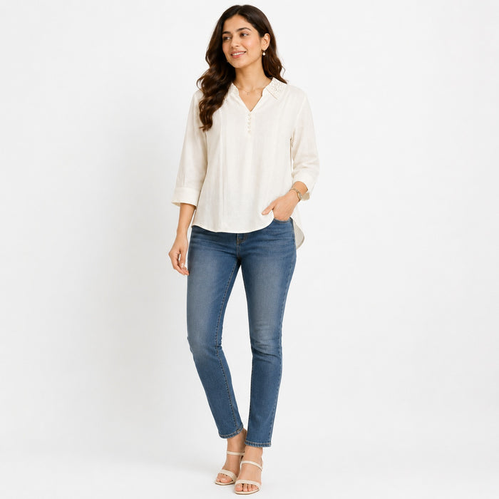 Women’s Cream White Collar Top