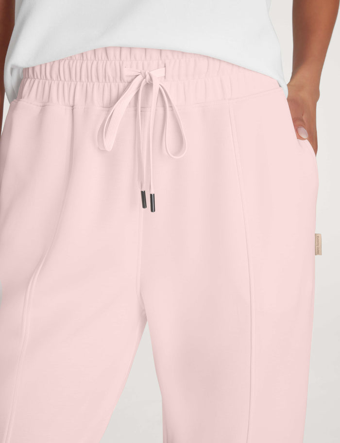 Women's Luxe Traveler Knit Jogger::Rosewater