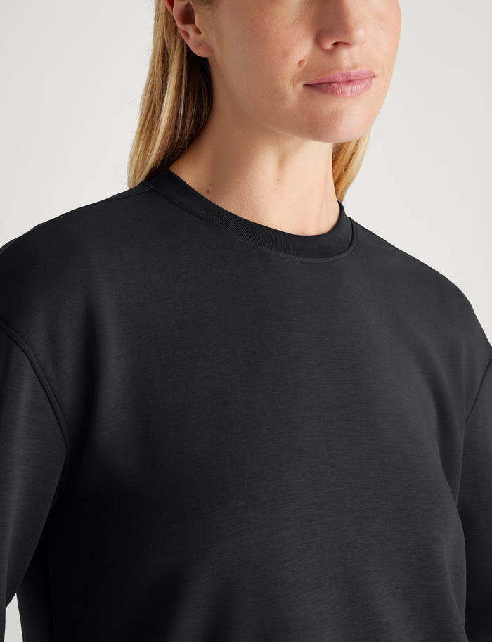 Women's Luxe Traveler Knit Long Sleeve Crew & Pant Set::Black