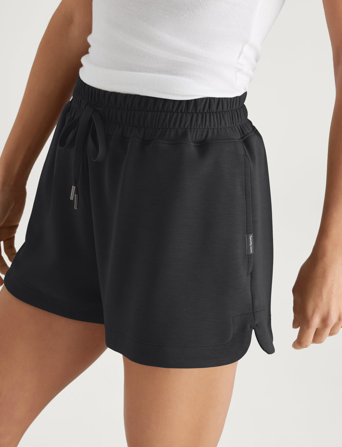 Women's Luxe Traveler Knit Mid-Rise Short::Black