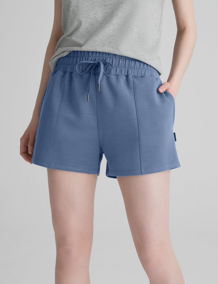 OLD::Women's Luxe Traveler Knit Short::Vintage Indigo