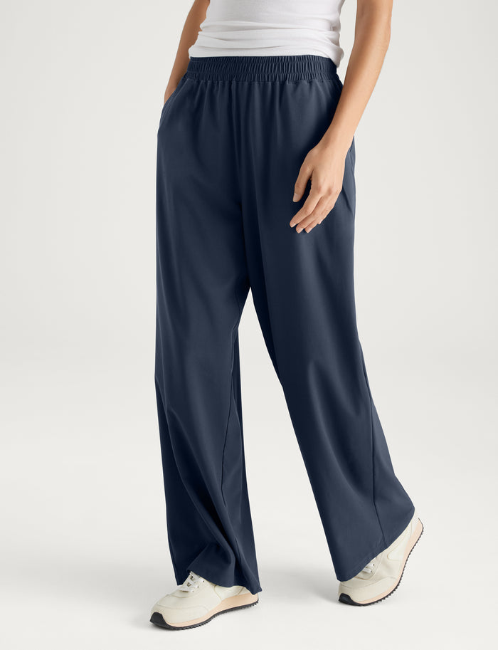 Women's Luxe Traveler Woven Pant::Dress Blues
