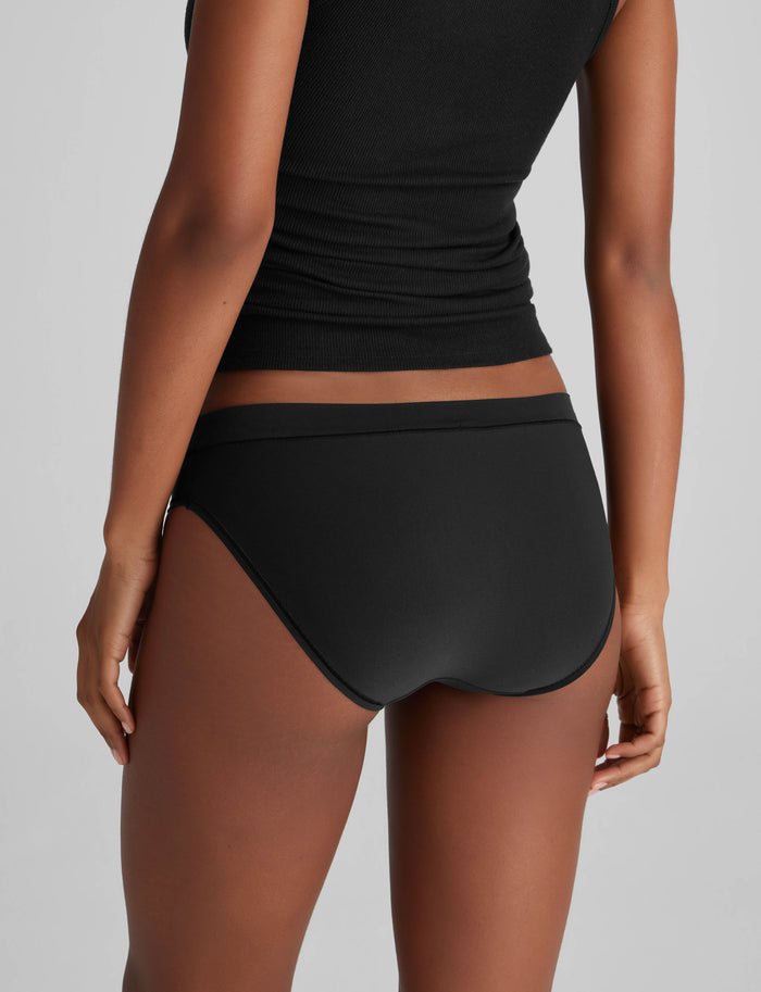 Women's One-Size Bikini::Black