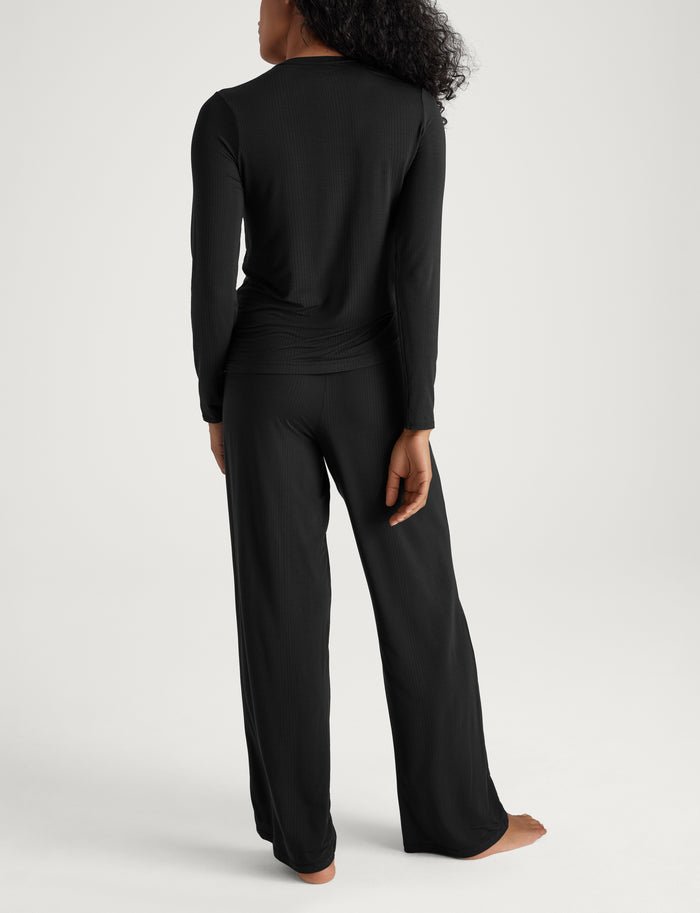 Women's Second Skin Luxe Rib Long Sleeve Crew Neck & Pant Set::Black Luxe