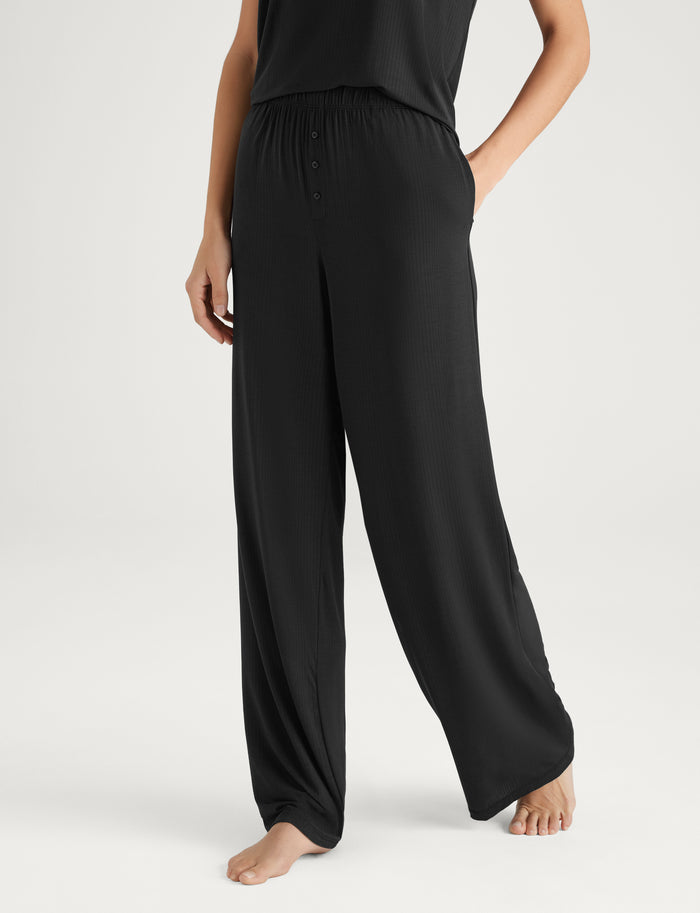 Women's Second Skin Luxe Rib Pant::Black Luxe
