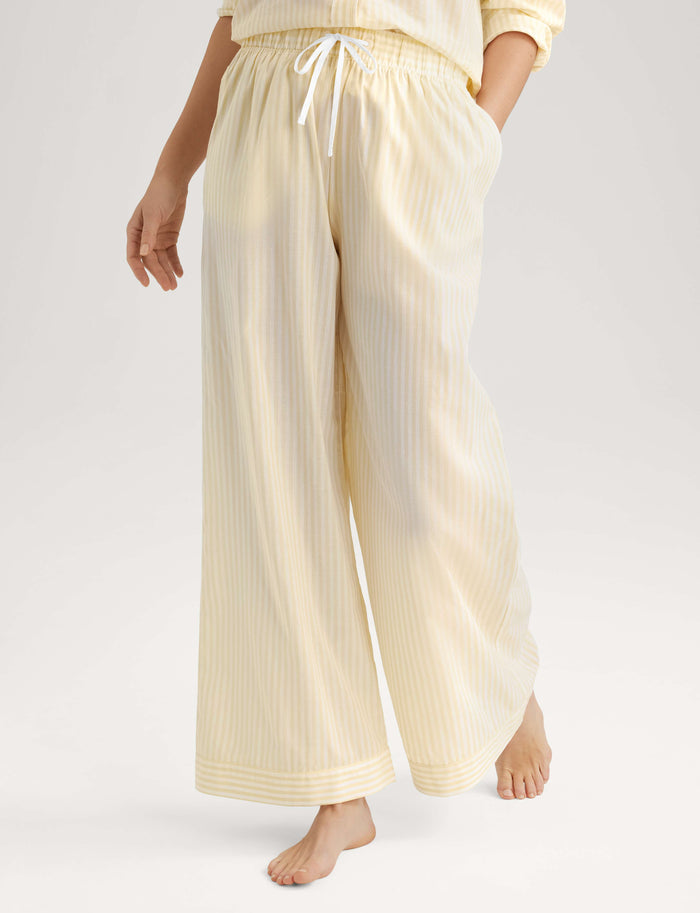 Women's Woven High Rise Pant::Golden Haze Coastal Stripe