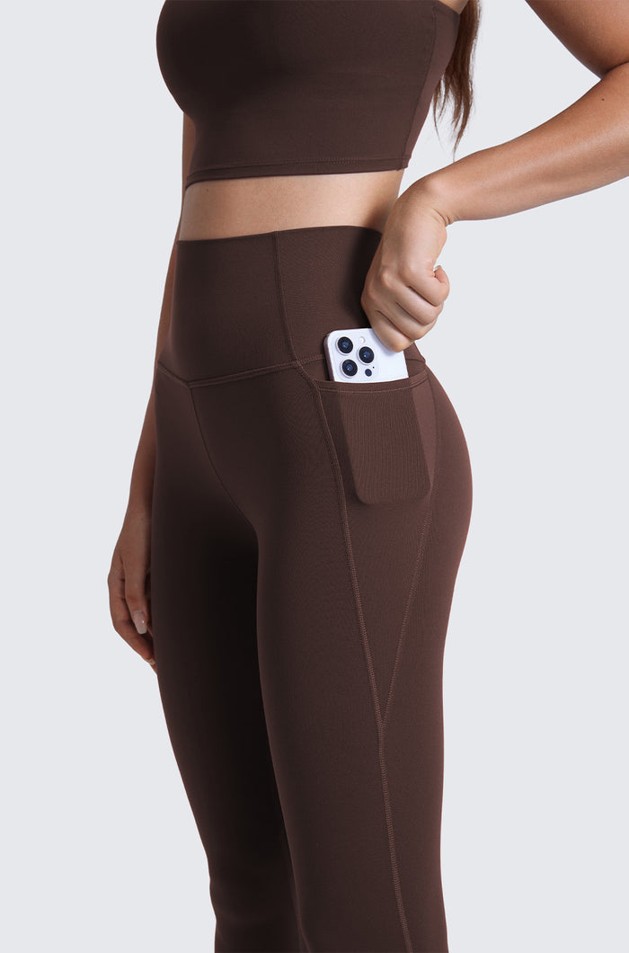 CRZ YOGA Women's Yoga Leggings 25" with Pockets Hot Fudge Brown